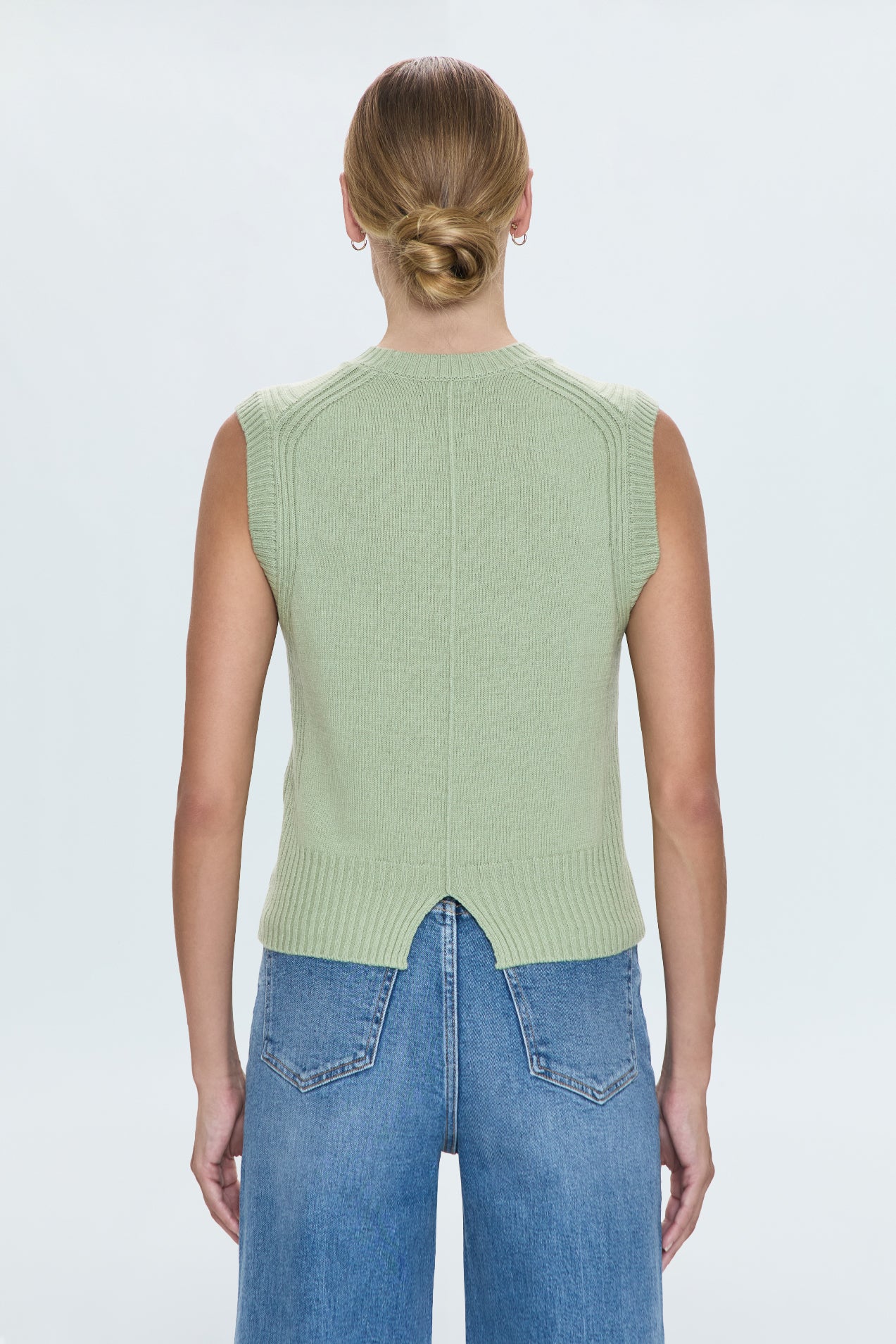 Leandra Sweater Vest- Pistachio