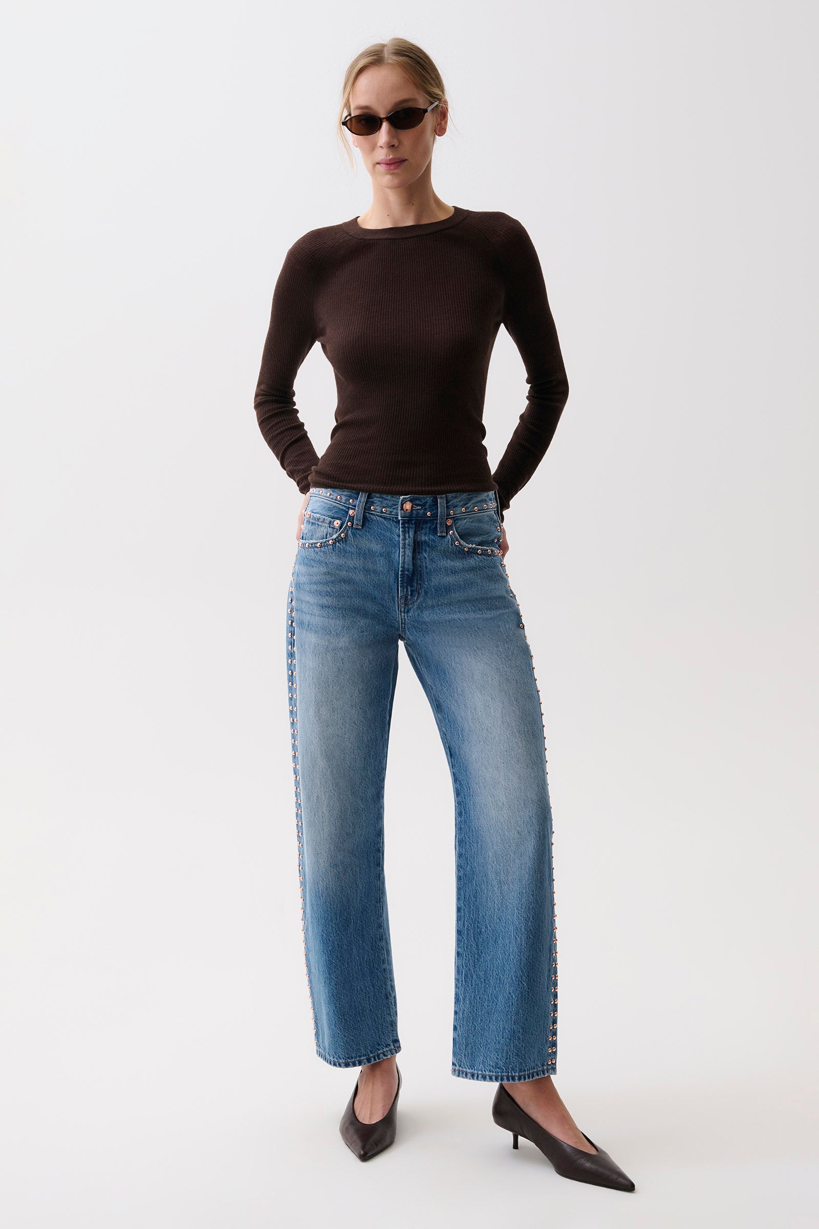Lexi Mid Rise Bowed Straight - Star Studded