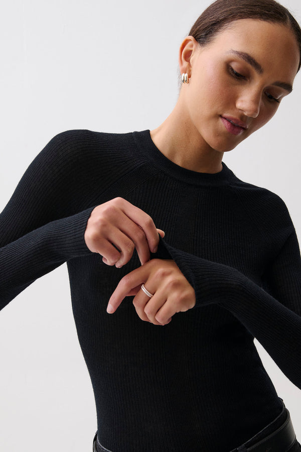 Juno Featherweight Sweater - Black
