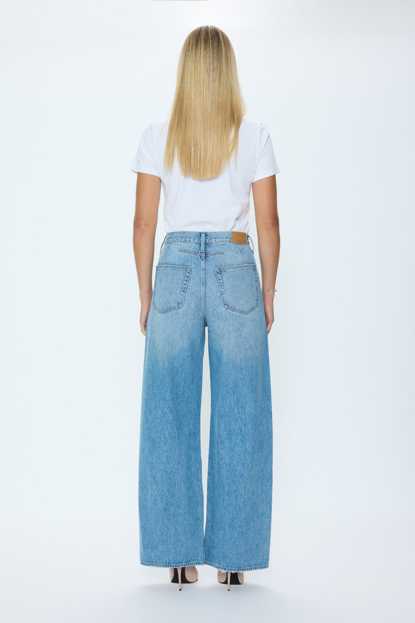 Pistola Sydney High Rise Bowed Wide - Hazy high rise jeans