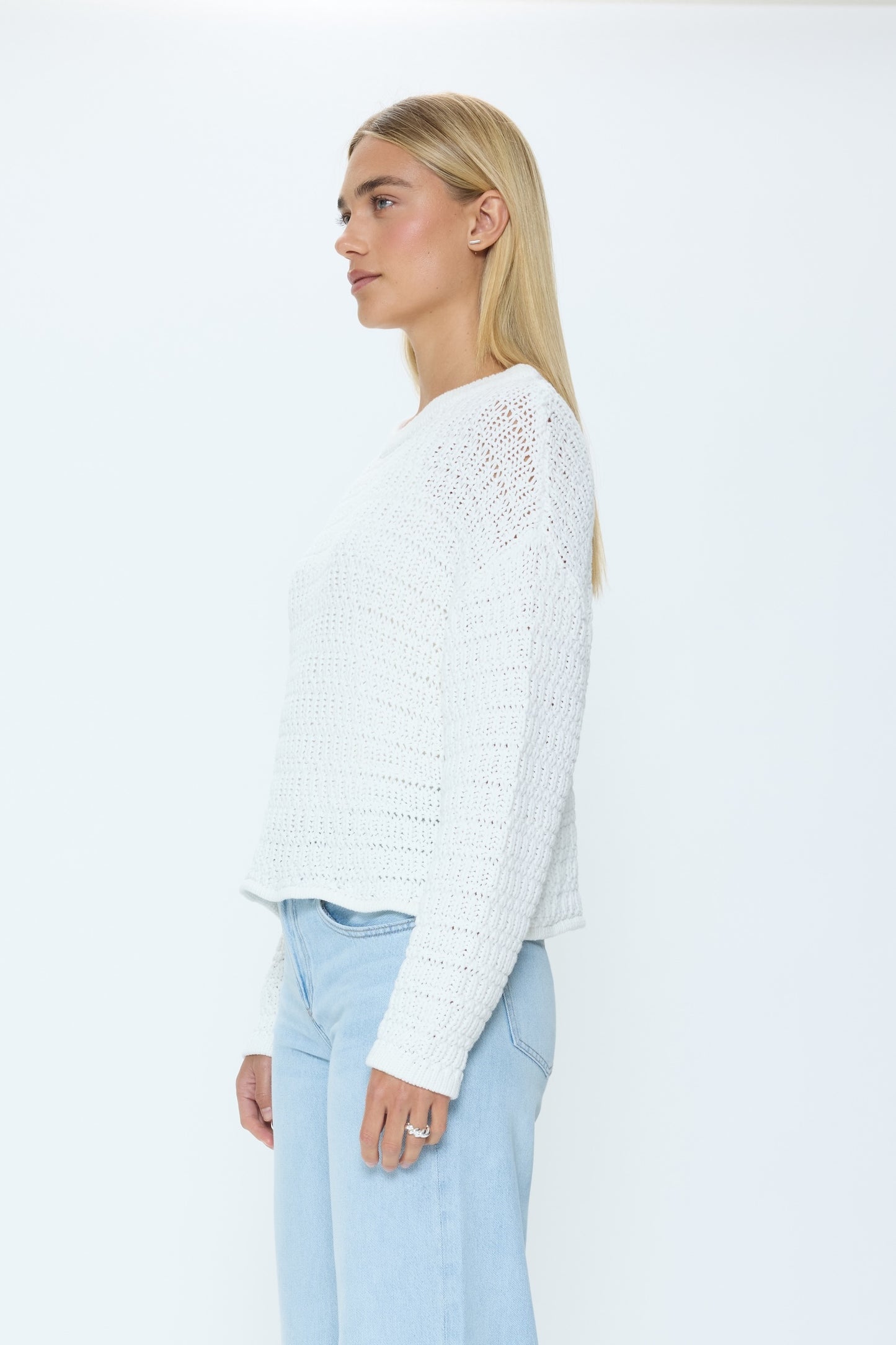 Katya Relaxed Crew Neck Sweater - Le Blanc