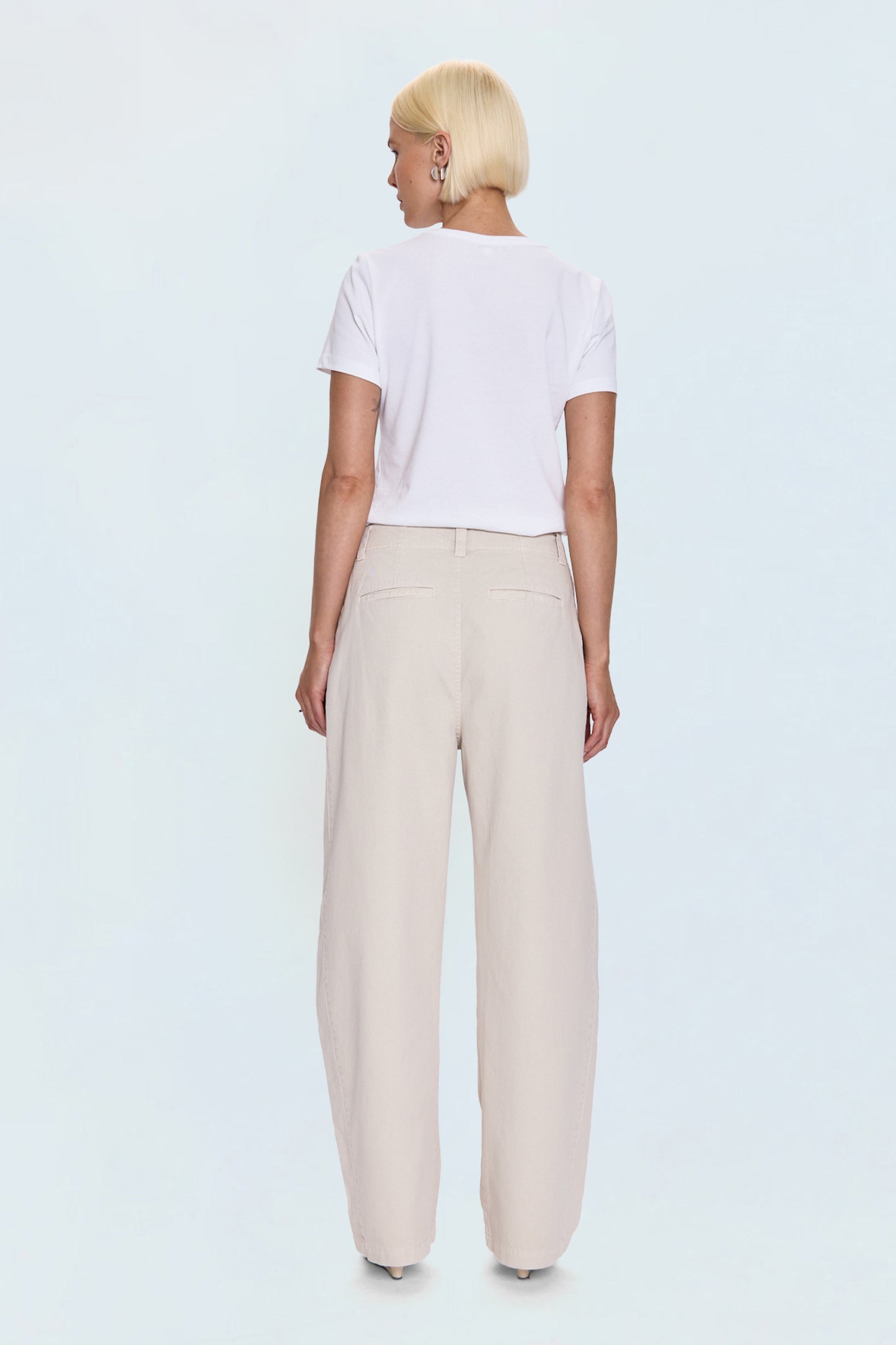 Eden Pleated Barrel Trouser – Parchment