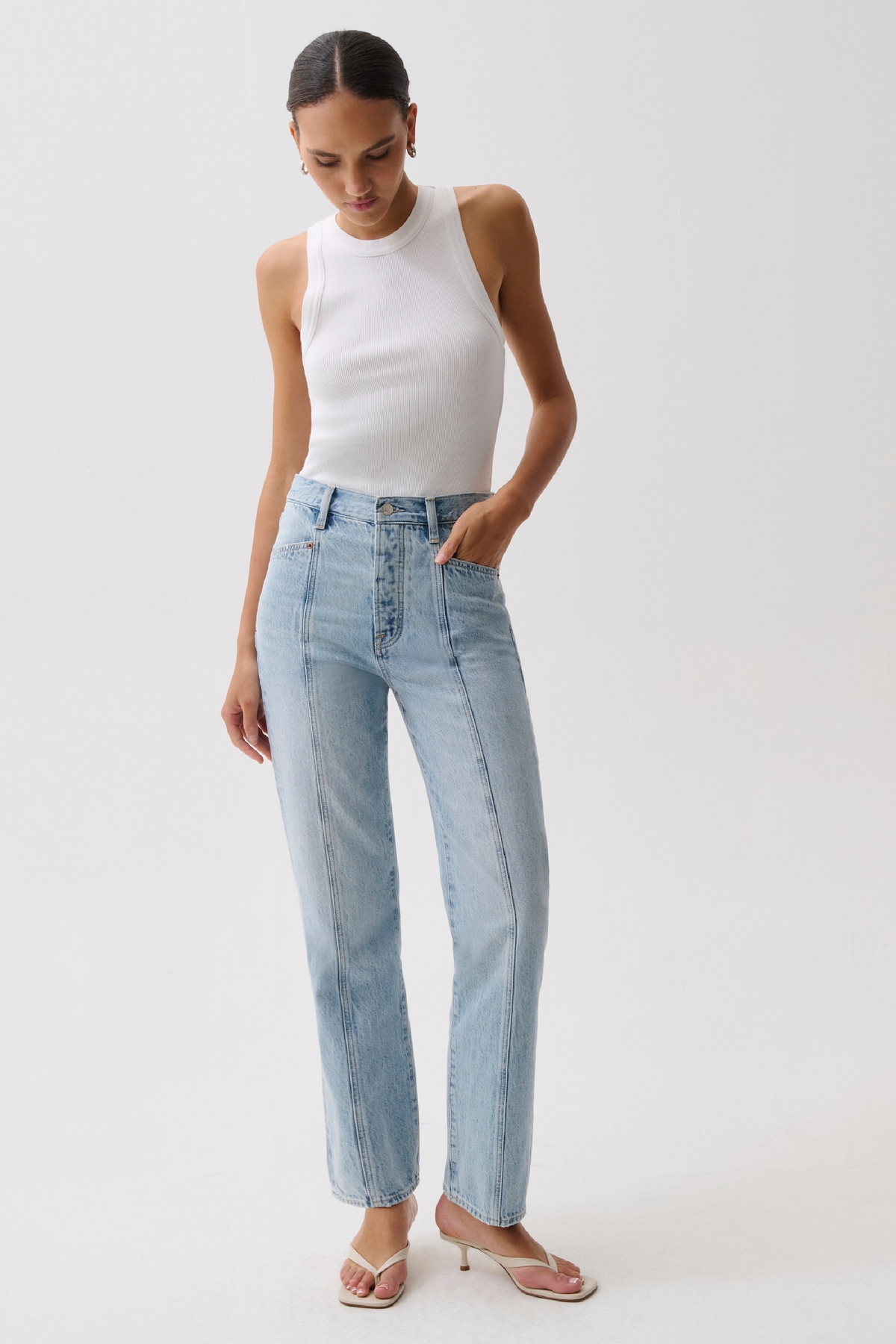 Cassie Super High Rise Straight Jean Vibes