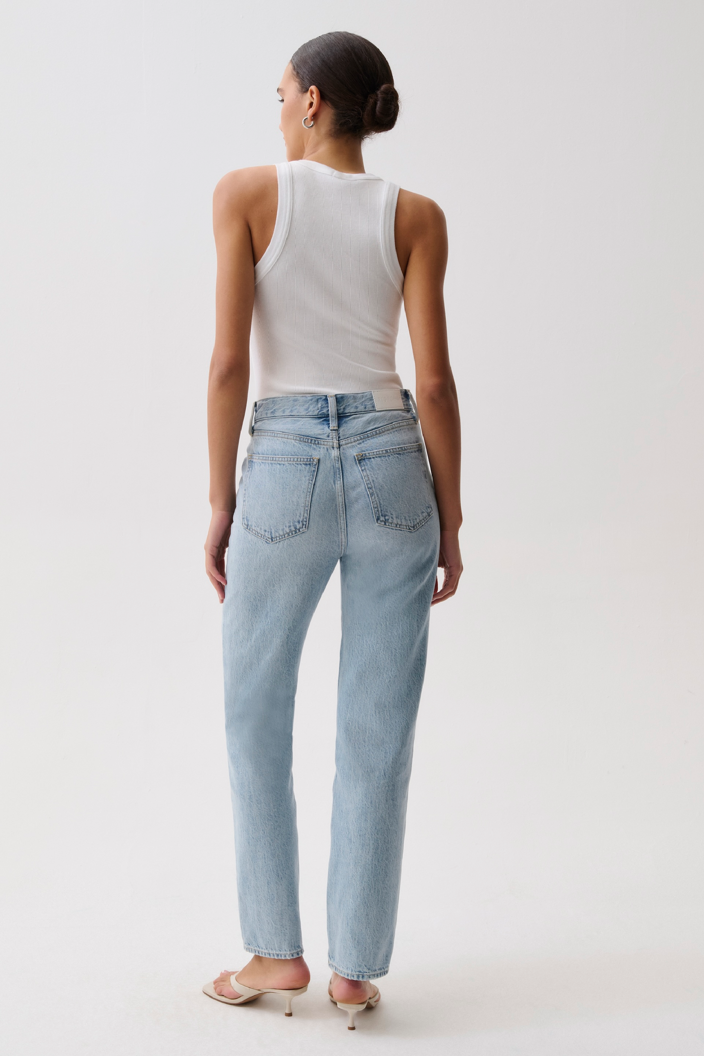 Cassie Super High Rise Straight Jean - Vibes