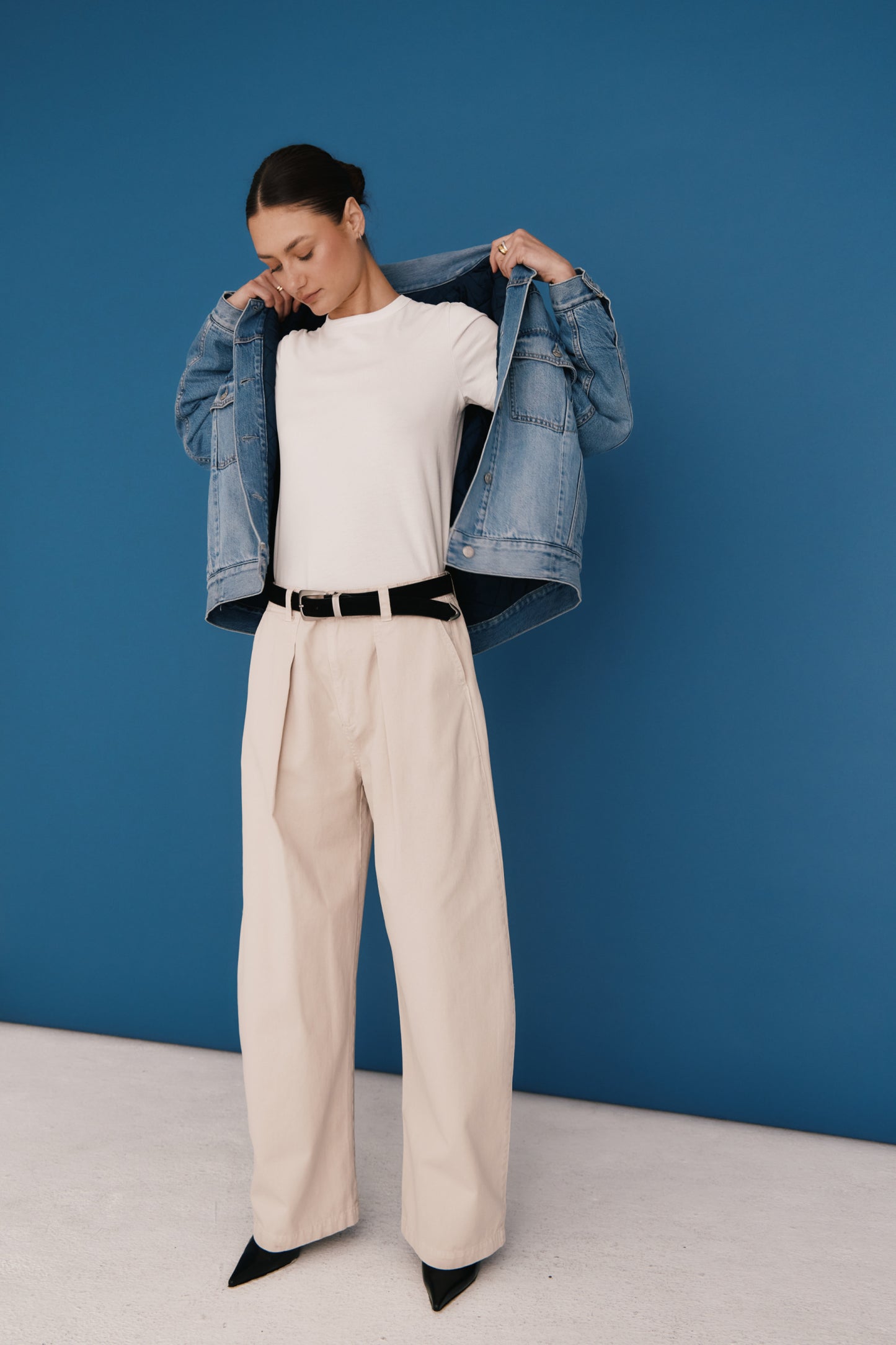 Eden Pleated Barrel Trouser – Parchment