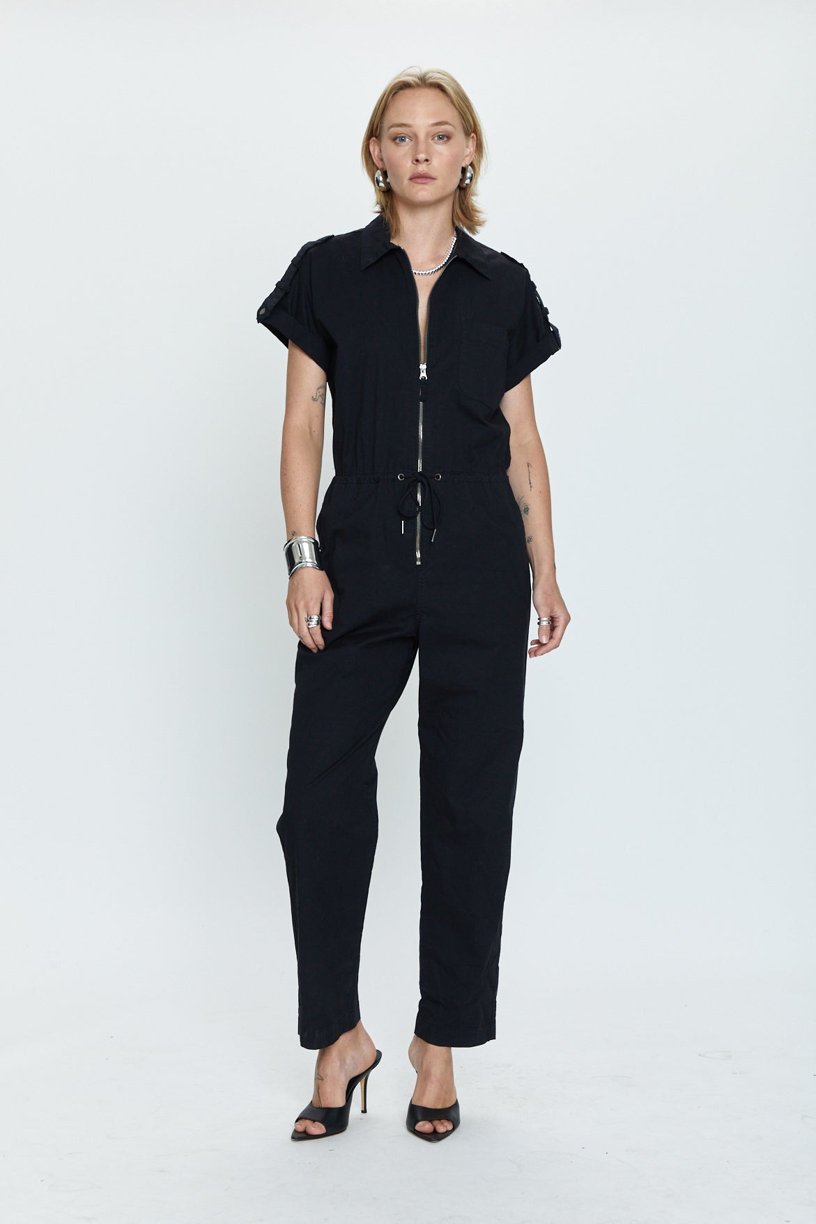 Jordan Short Sleeve Zip Front Jumpsuit - Fade to Black – Pistola Denim