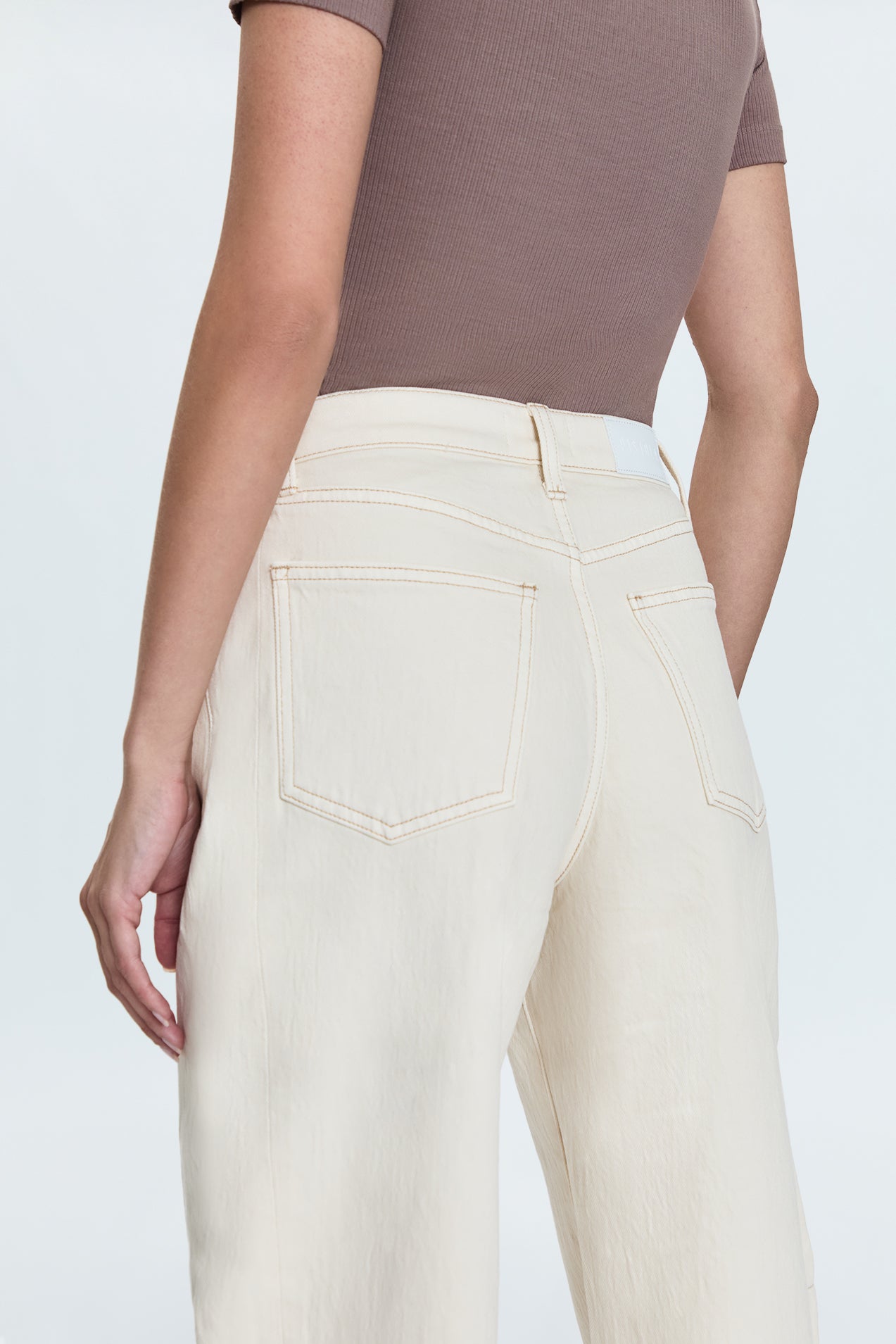 Eli High Rise Barrel Jean - Ecru