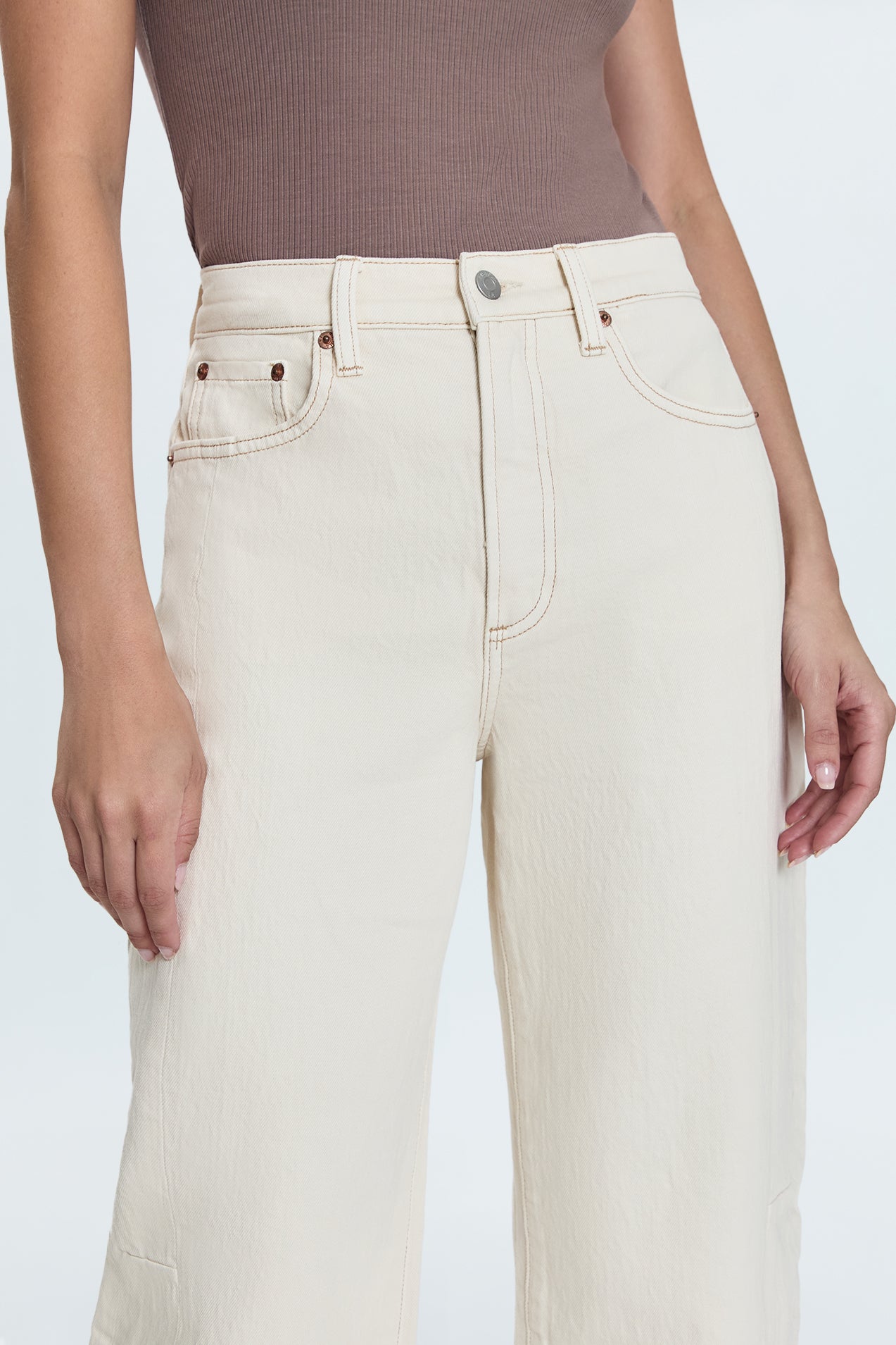 Eli High Rise Barrel Jean - Ecru