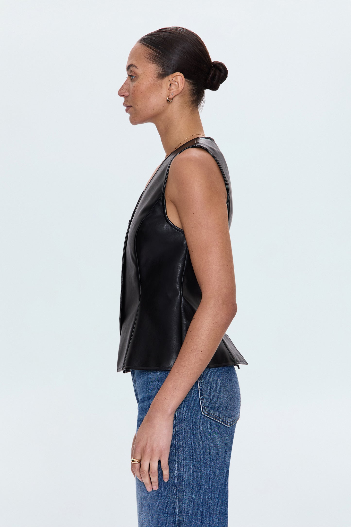 Danica Vest - Onyx