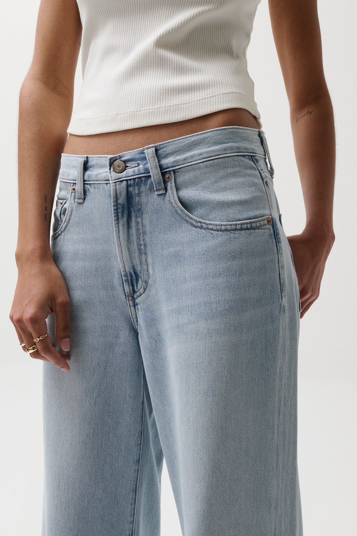 PETITE Jadyn Low Slung Palazzo Jean - Chateau