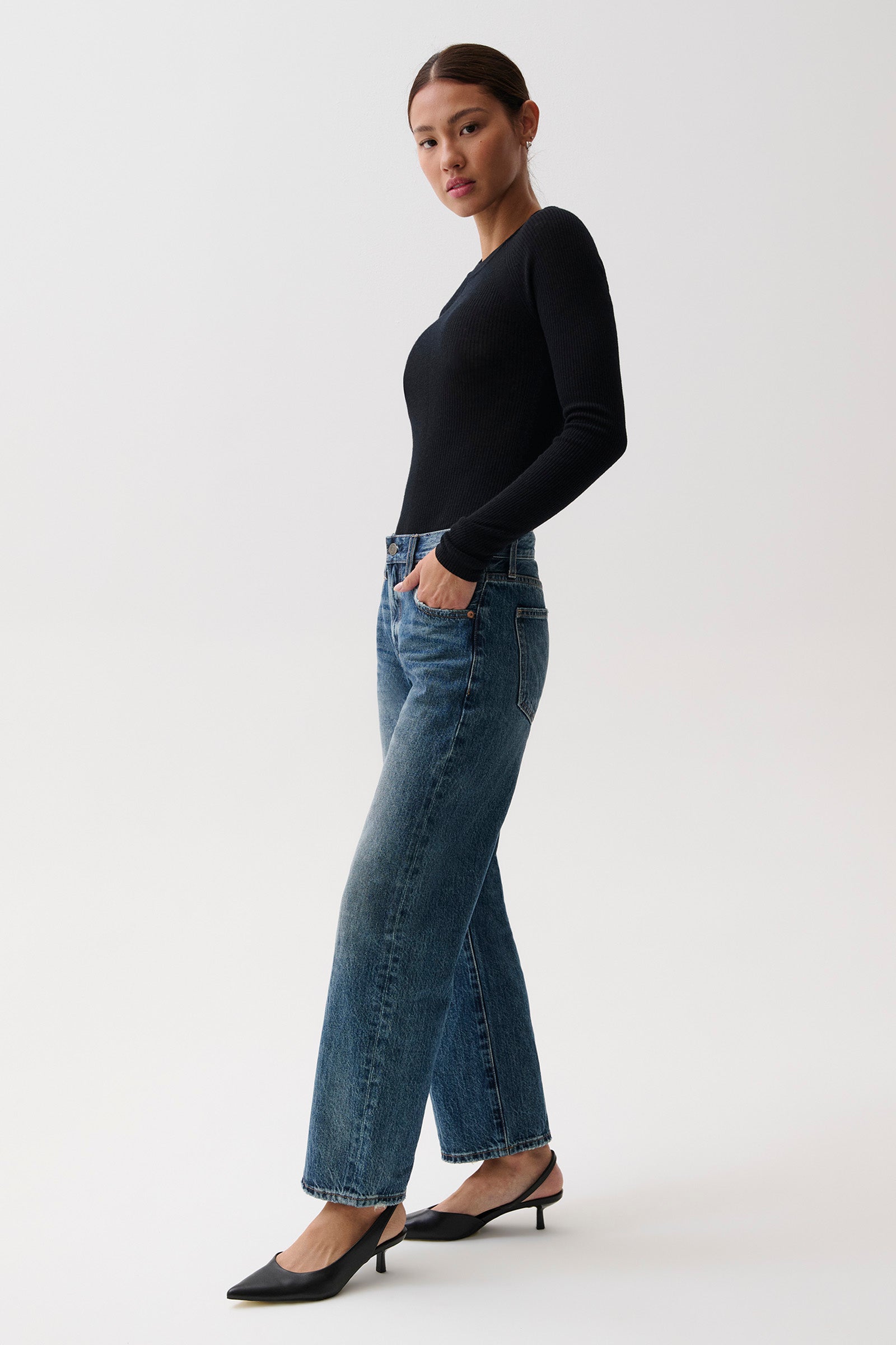 PETITE Lexi Mid Rise Bowed Straight Jean - Artisan – Pistola Denim