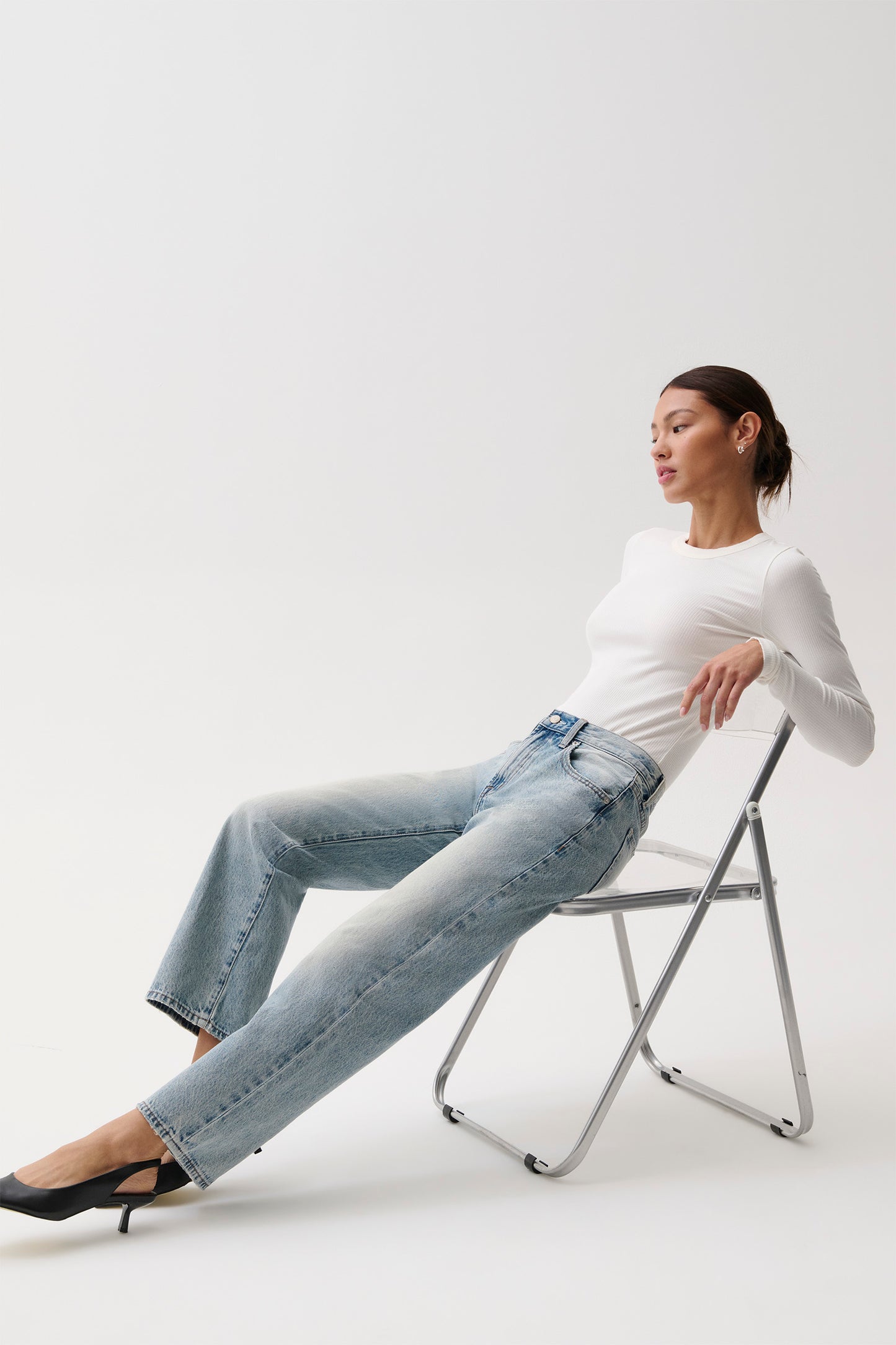 PETITE Lexi Mid Rise Bowed Straight Jean - Bowie