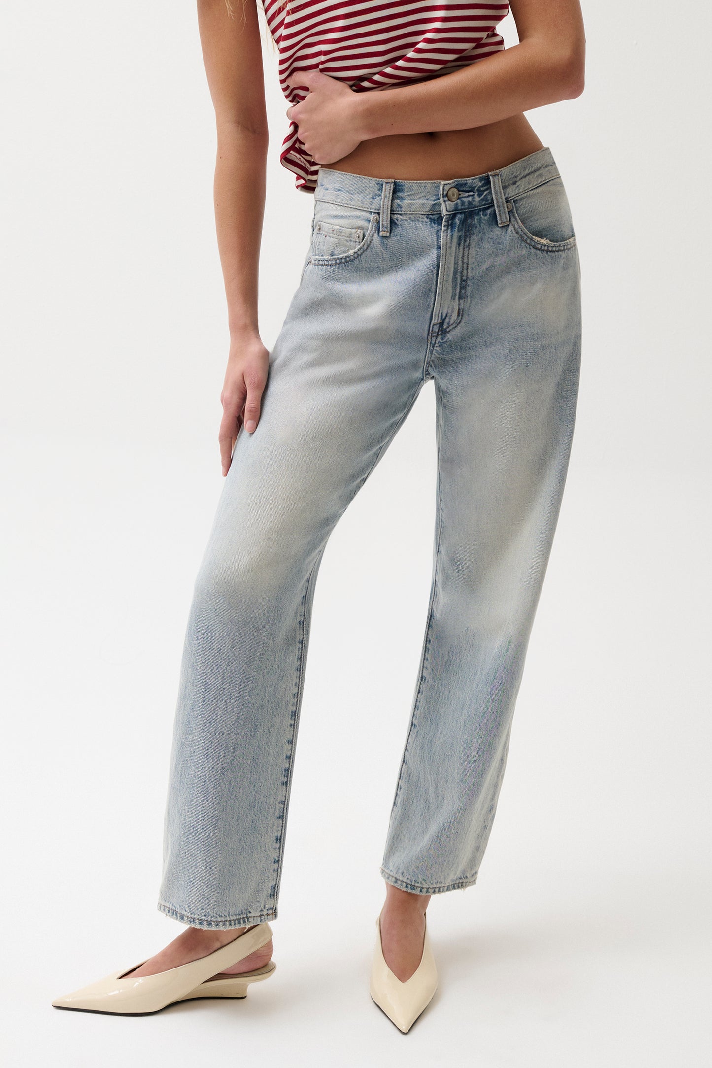 Lexi Mid Rise Bowed Straight Jean - Bowie