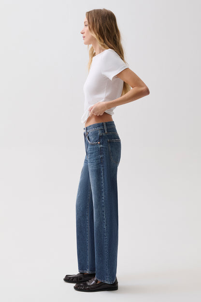 PETITE Lexi Mid Rise Bowed Straight - Distance