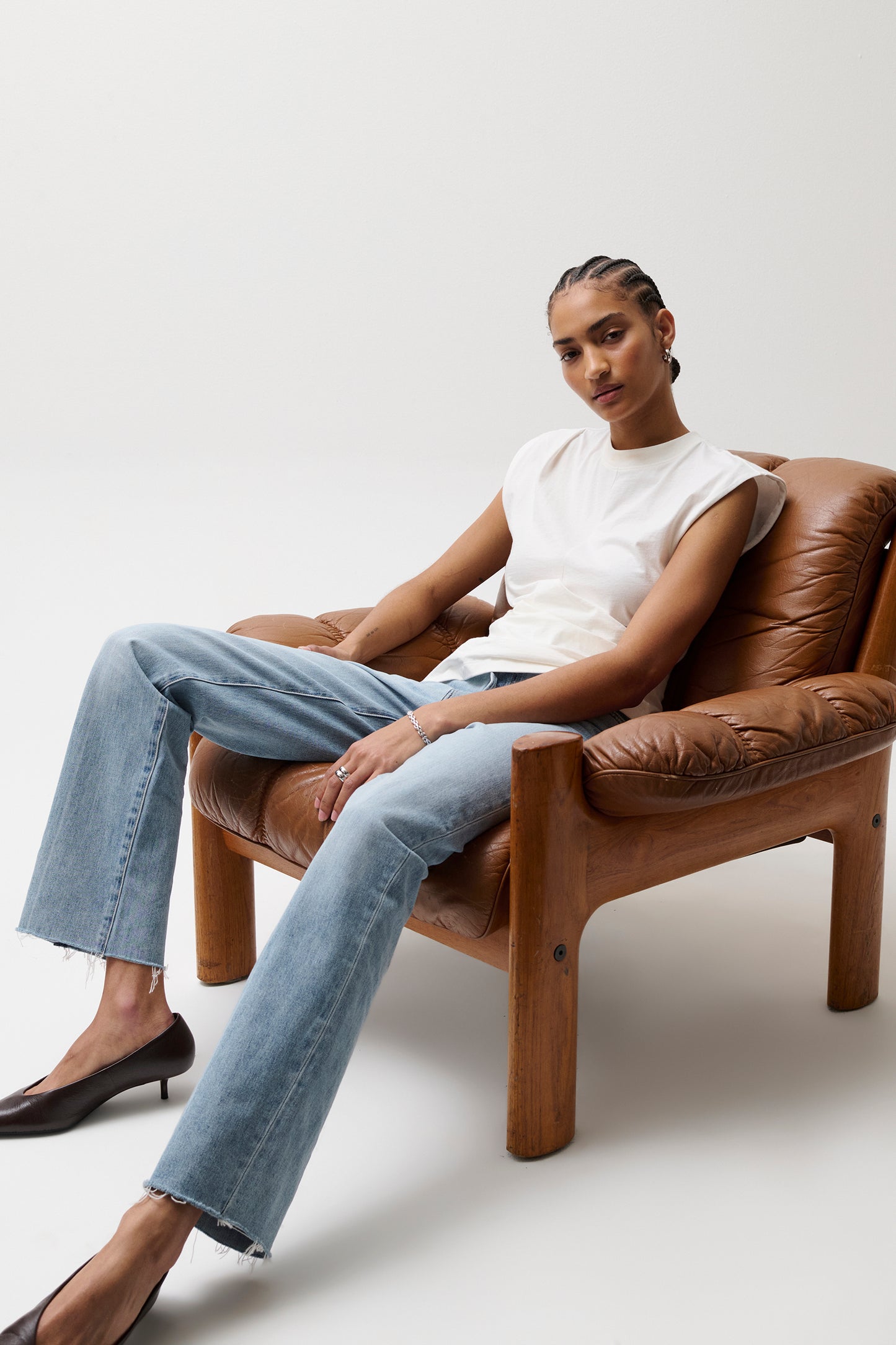 Cassie Super High Rise Straight Jean - Savvy Vintage