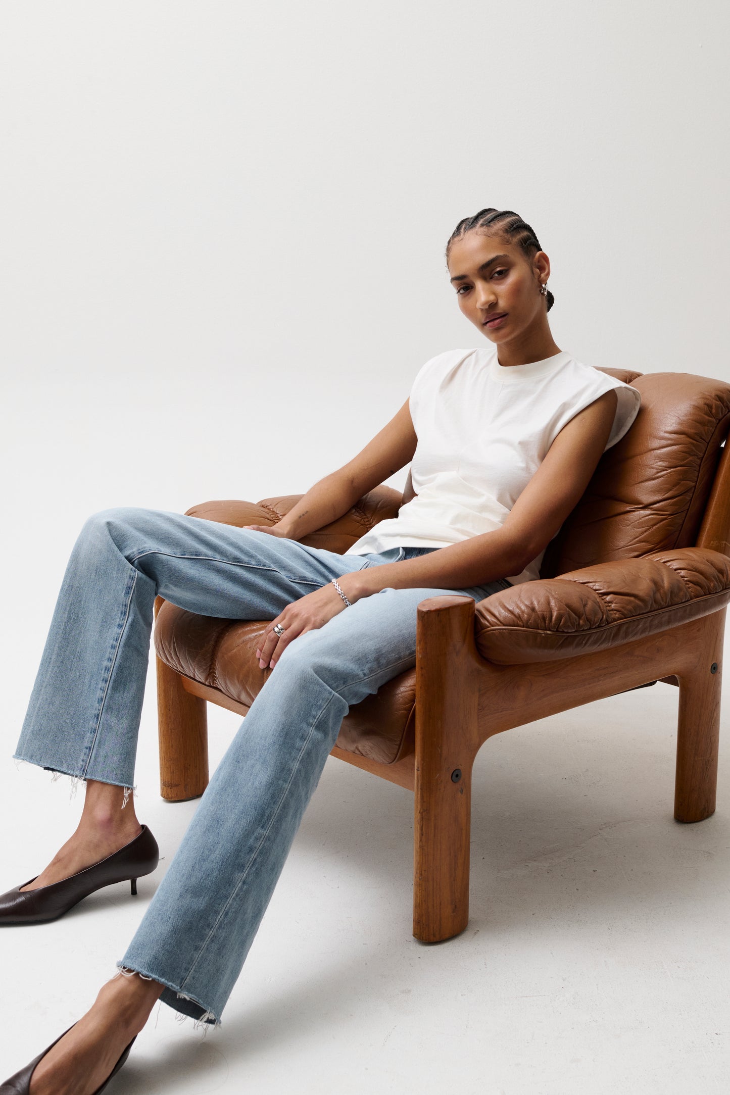 Cassie Super High Rise Straight Jean - Savvy Vintage