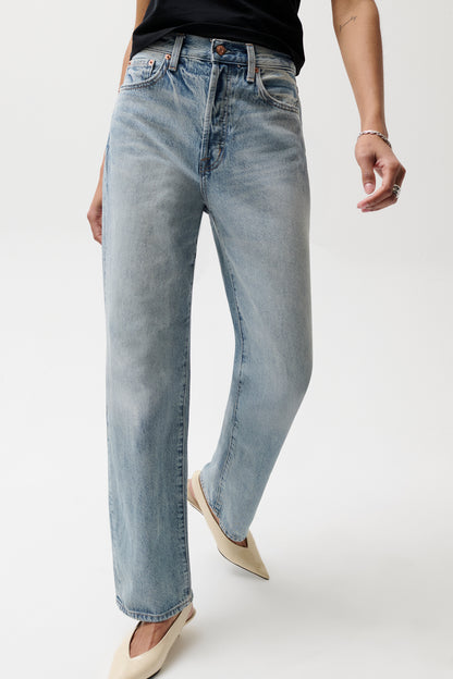 Cassie Super High Rise Straight Jean - Bramble