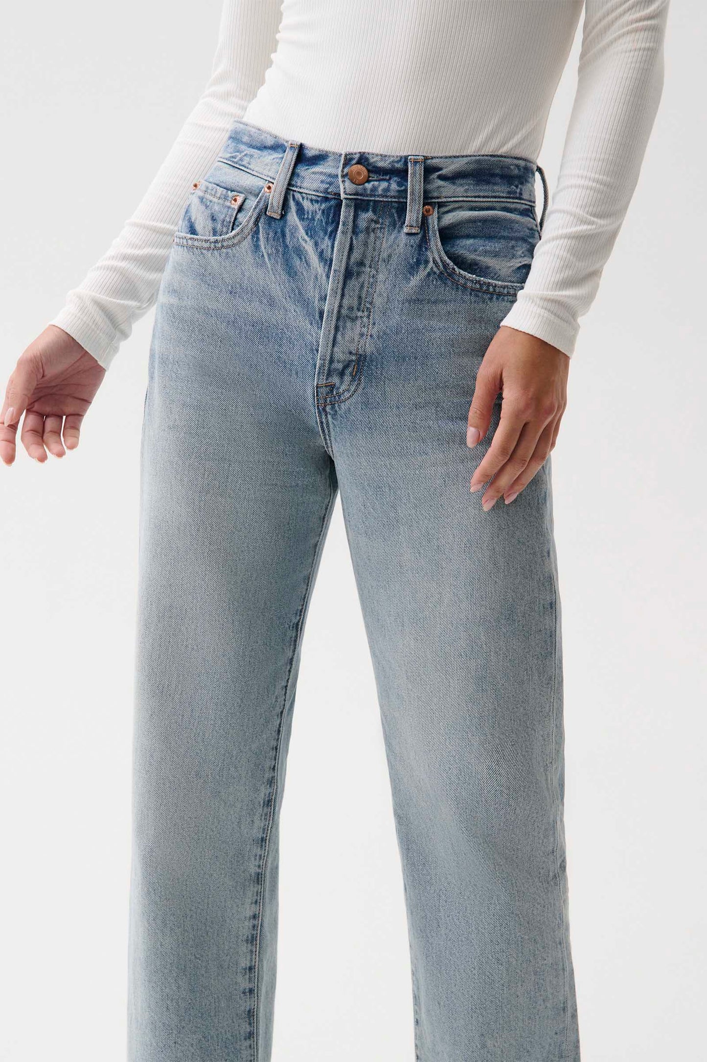 PETITE Cassie Super High Rise Straight Jean - Bramble