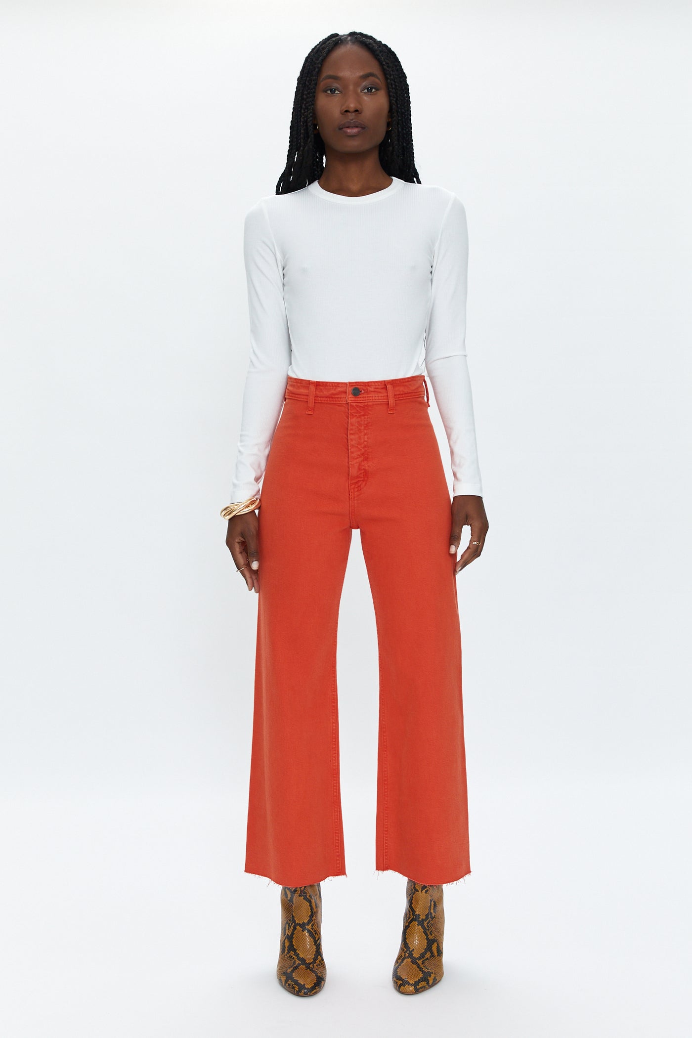 Buttoned-Back Crop + High Waist Pants  Wide leg trousers outfit, White  tank dress, High waisted pants outfit