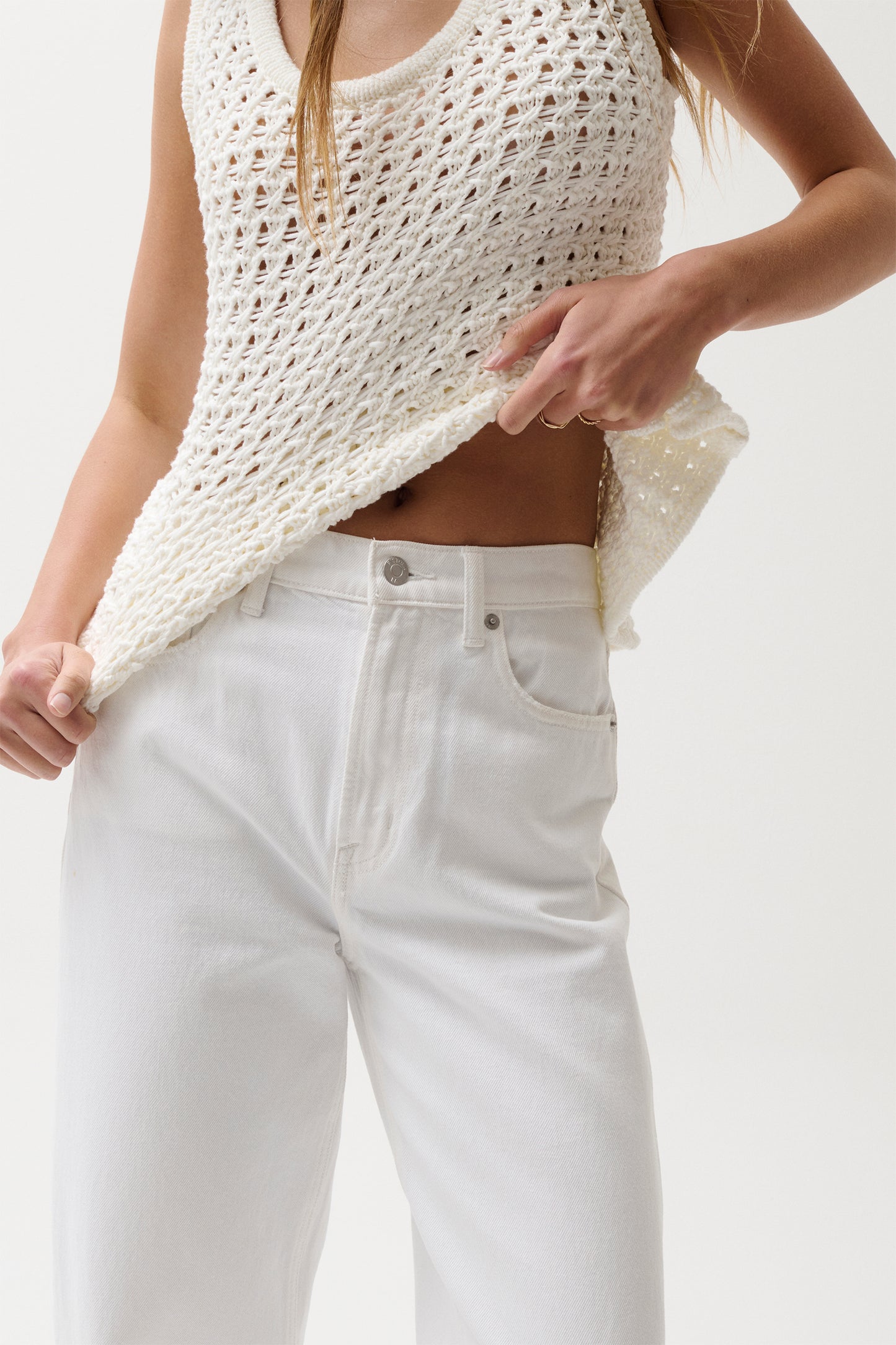 Wes High Rise Barrel Jean - Vivid White