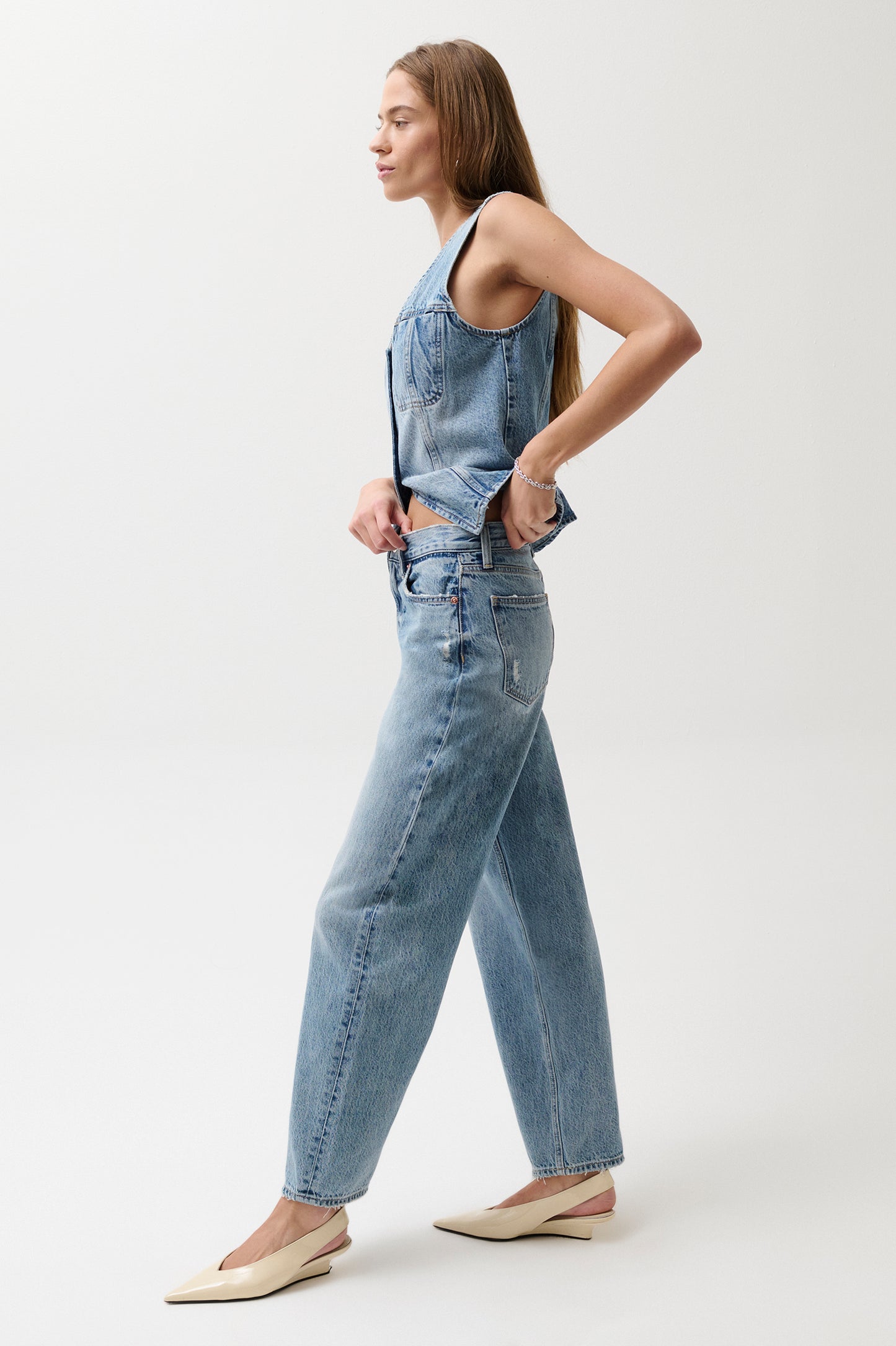 Wes High Rise Barrel Jean - Blue Cloud