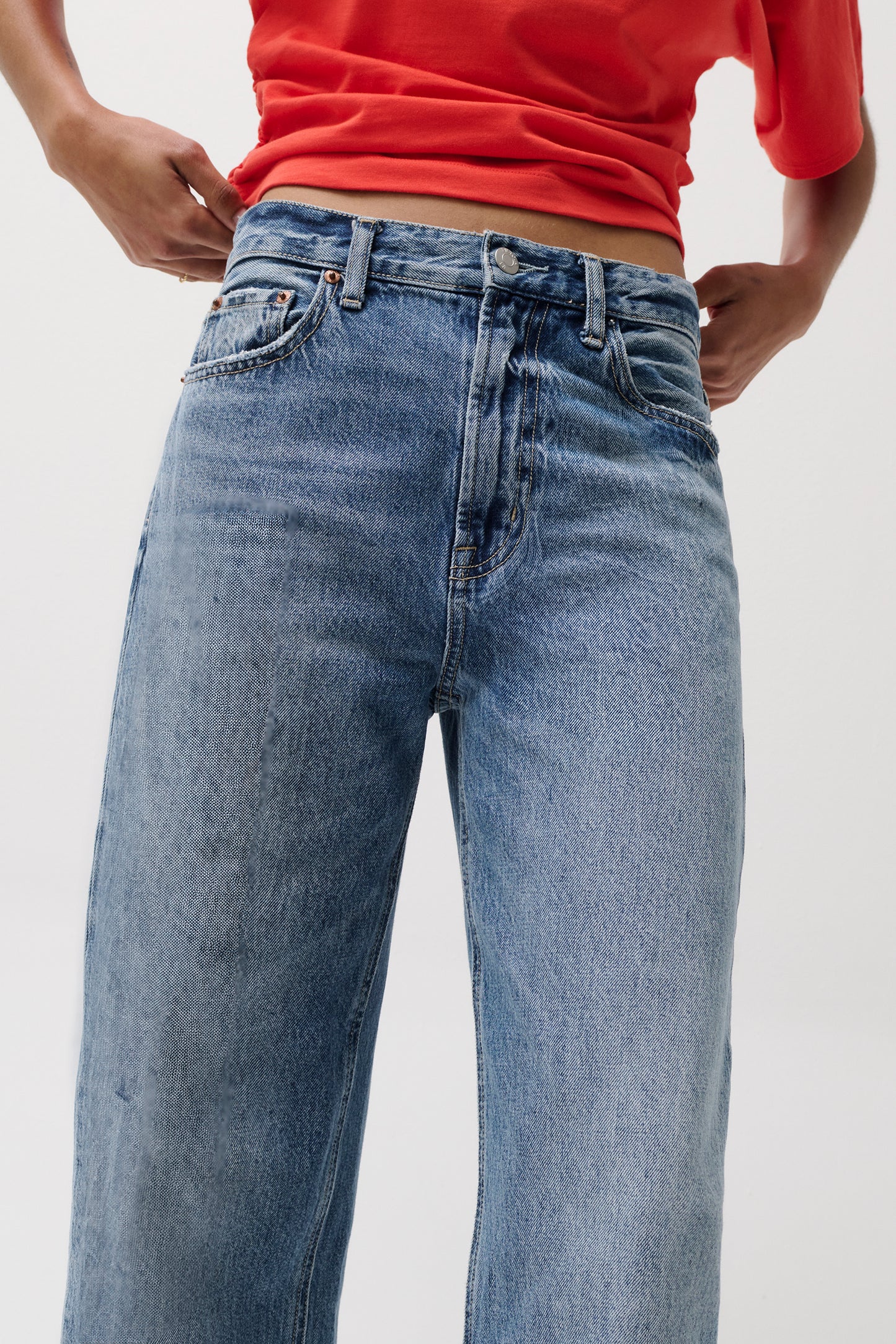 Wes High Rise Barrel Jean - Spectacle