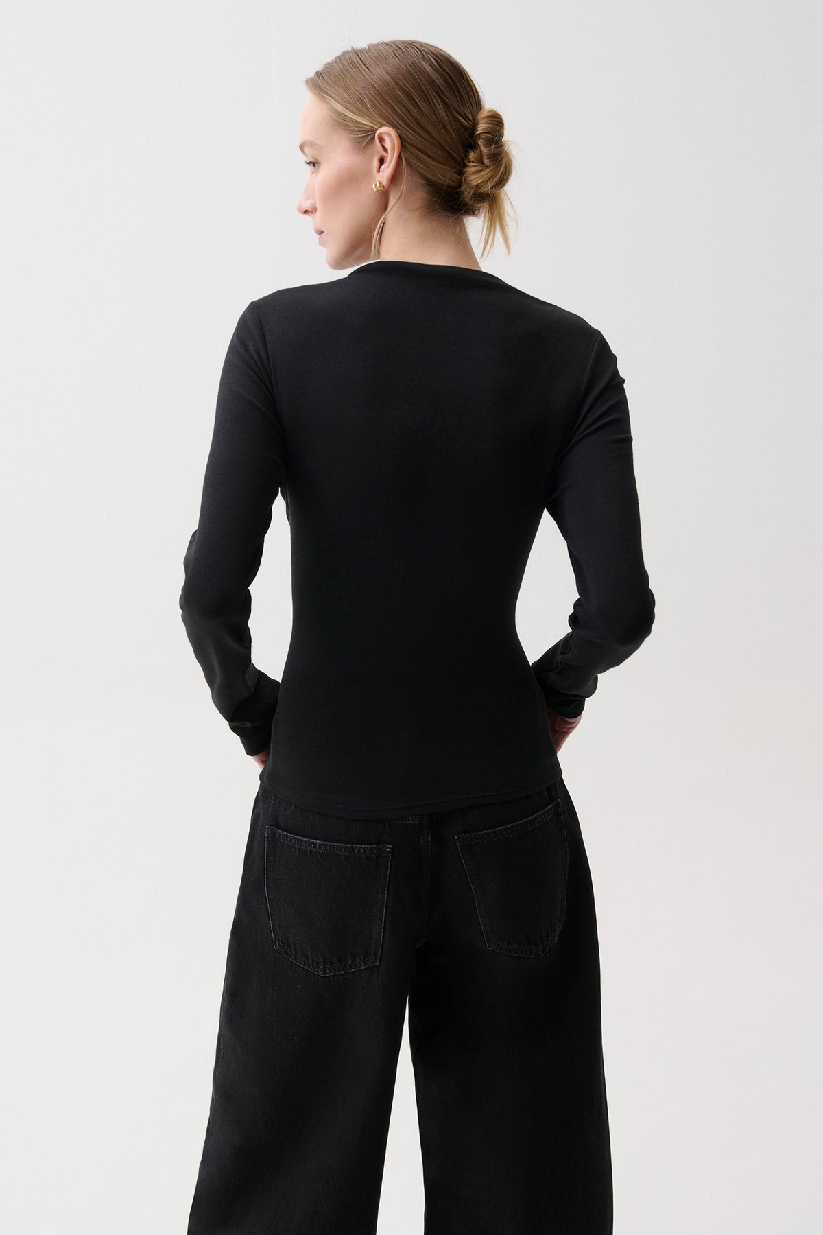 Lena Asymmetrical Knit Top - Black
