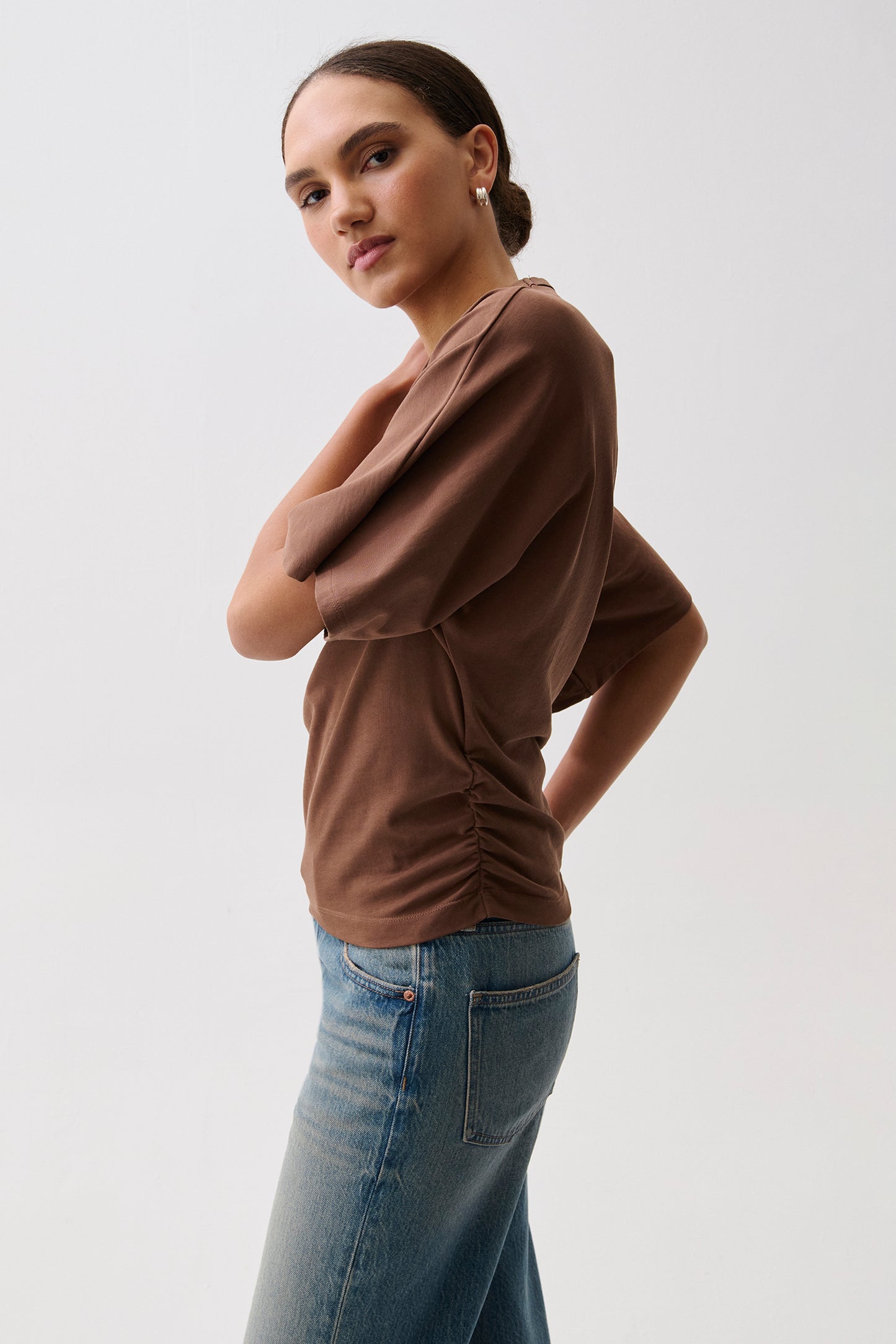 Veronica Kimono Fitted Tee - Lindt