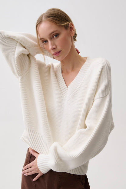 Nika Heavyweight Sweater - White
