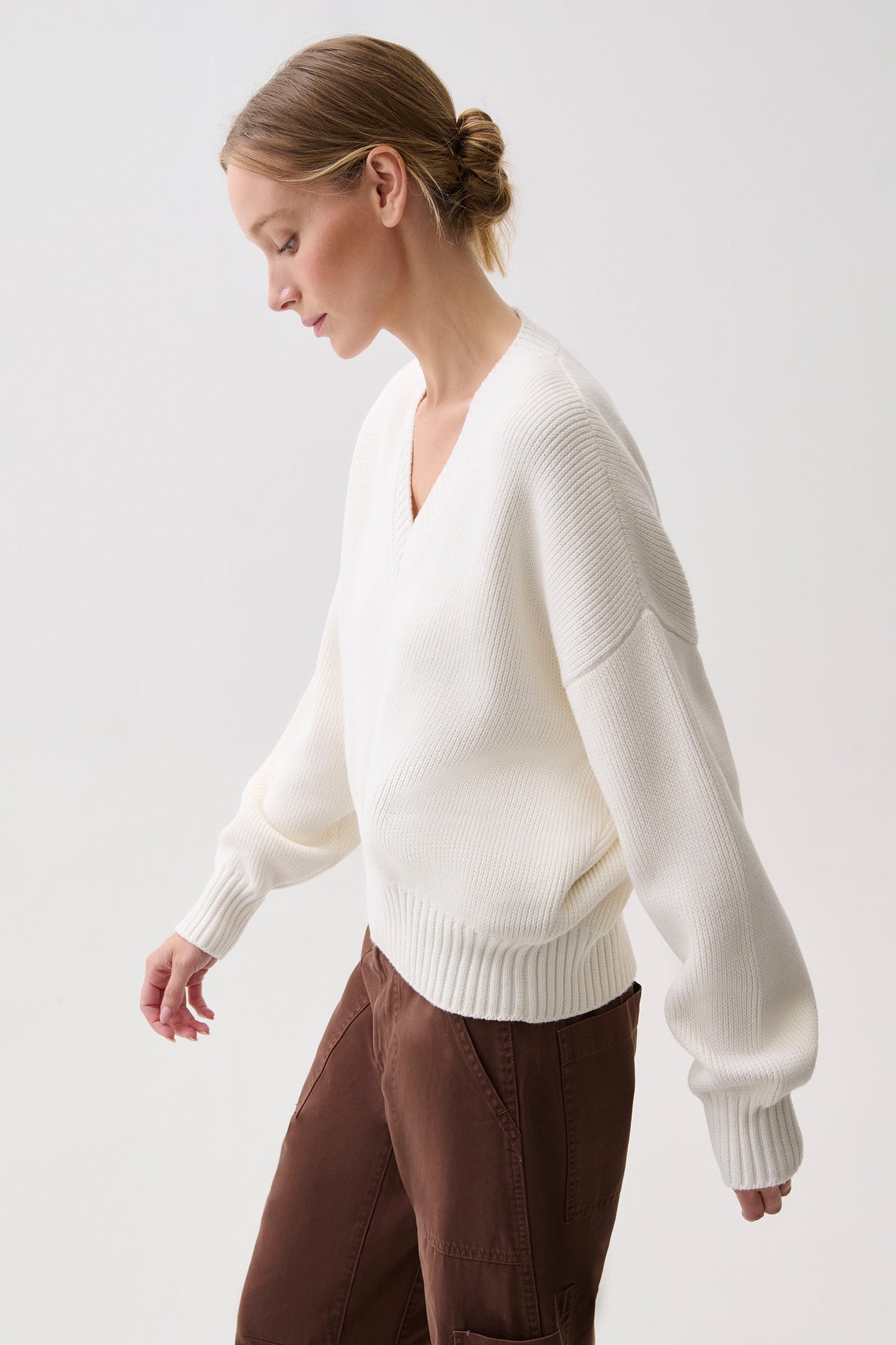 Nika Heavyweight Sweater - White