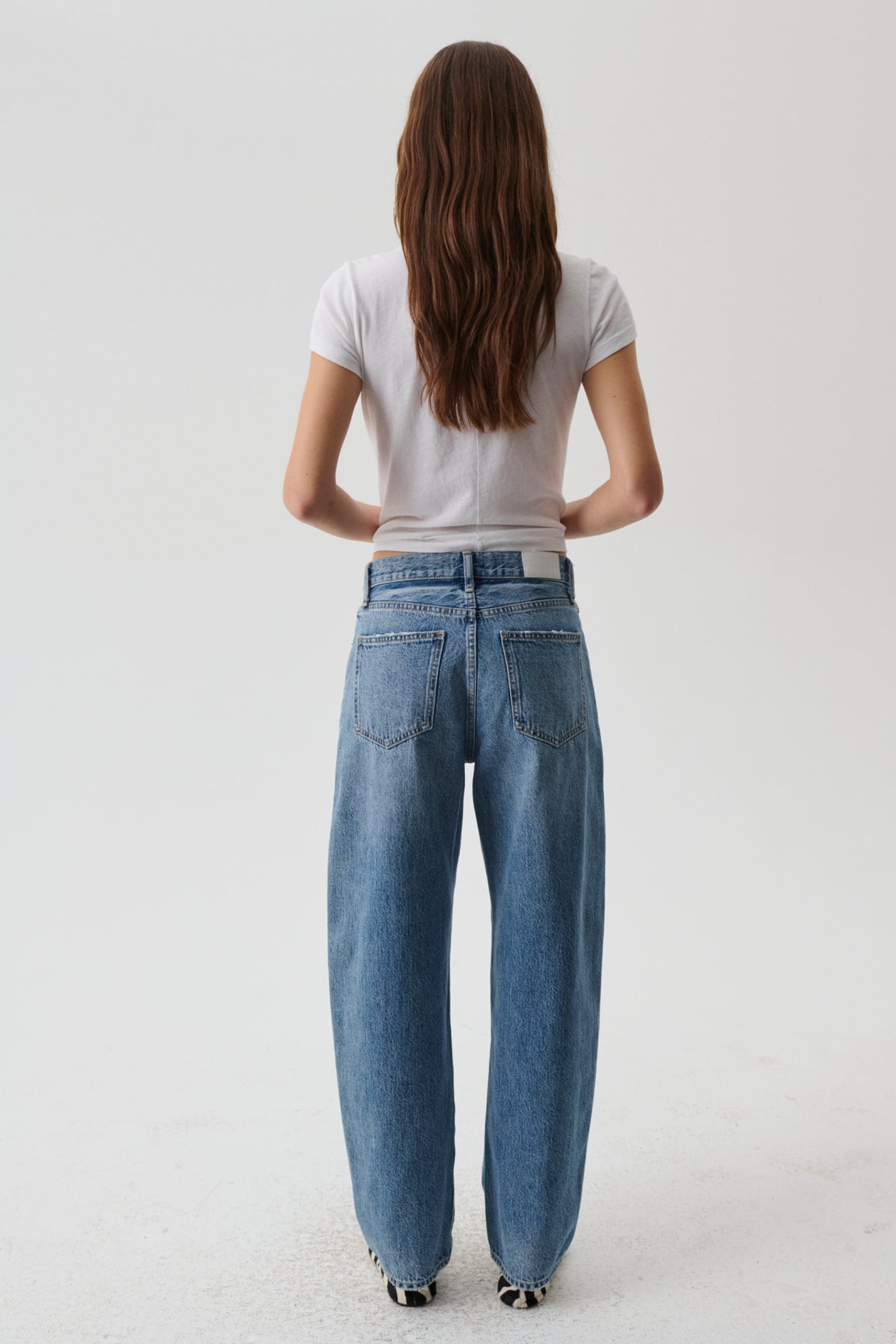 Wes High Rise Barrel Jean - Spectacle