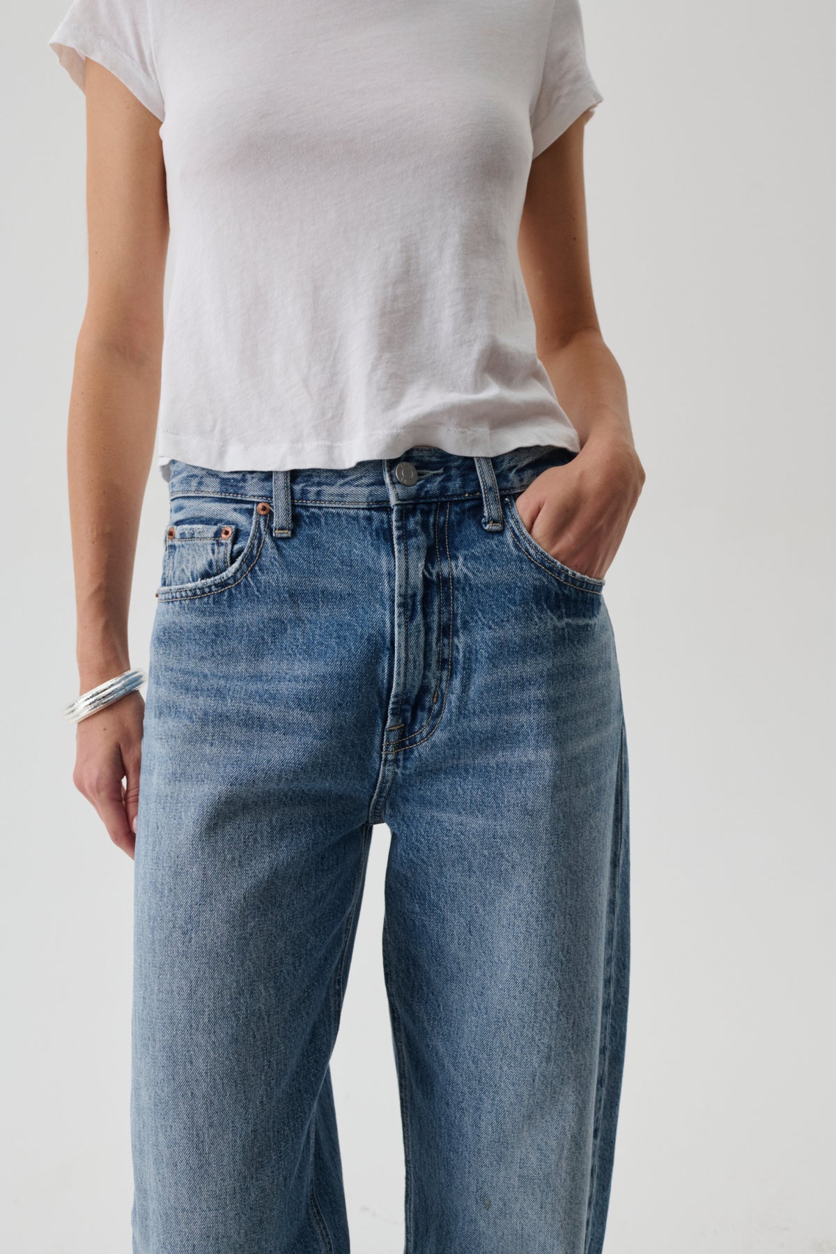 Wes High Rise Barrel Jean - Spectacle