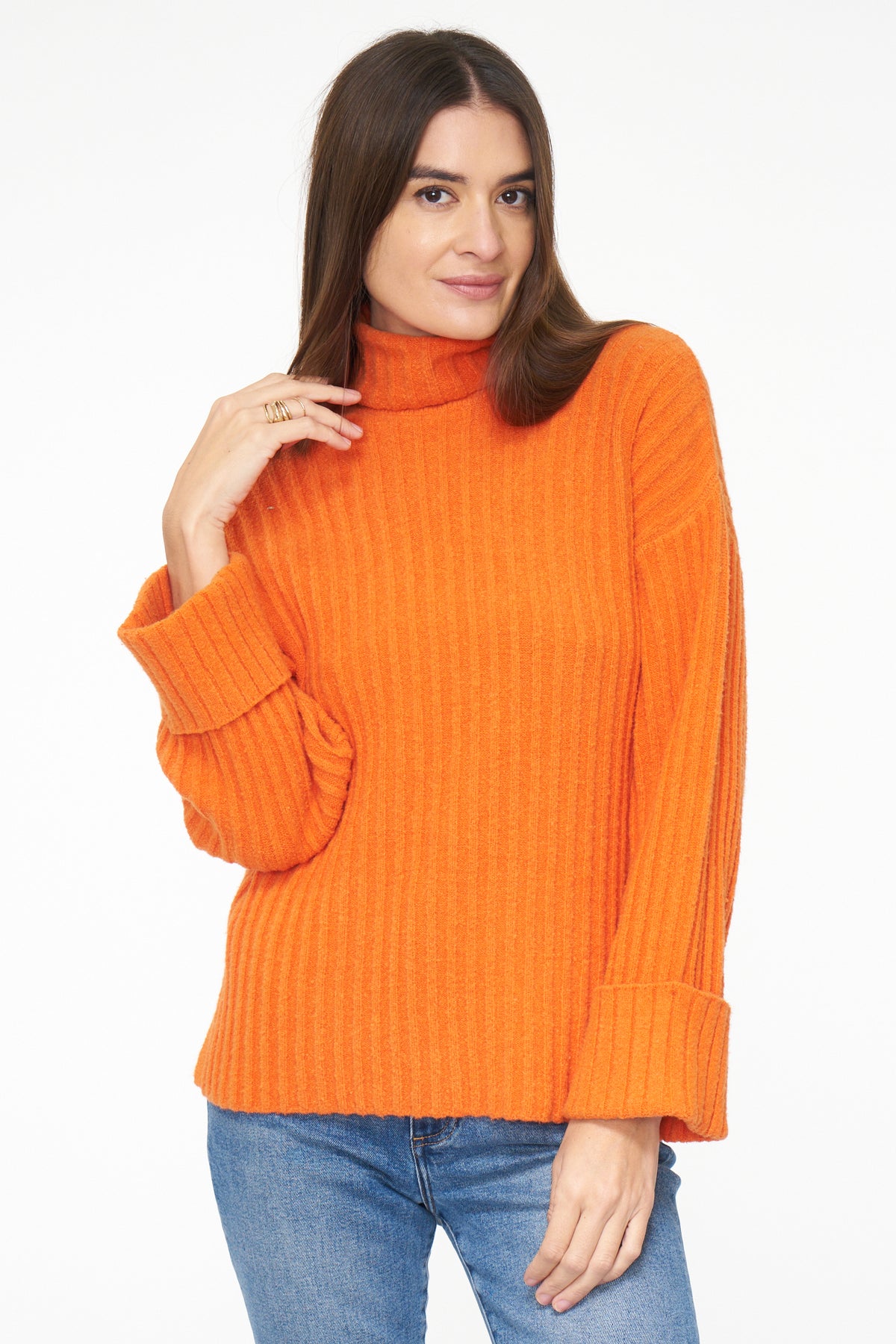 Dallas Relaxed Turtle Neck Sweater - Burnt Orange