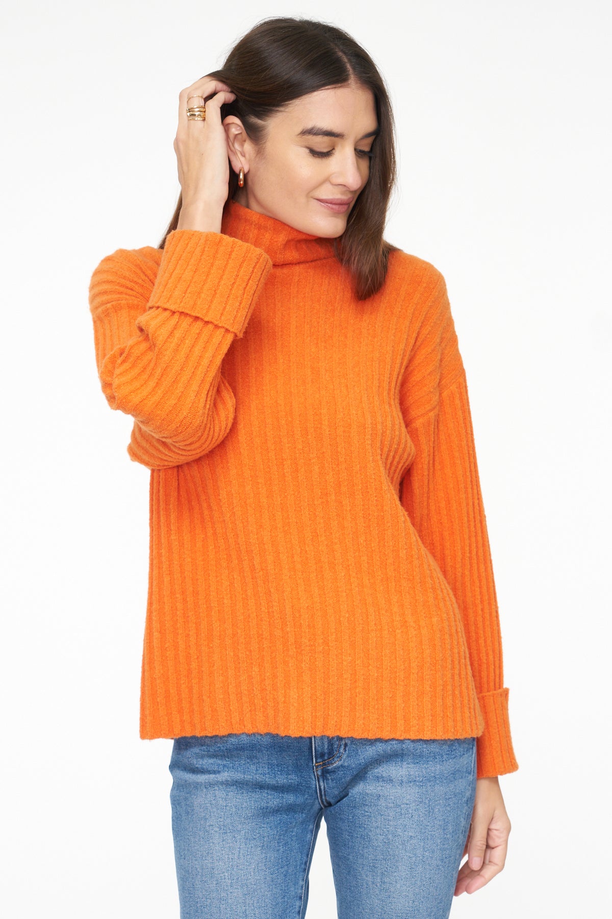 Dallas Relaxed Turtle Neck Sweater - Burnt Orange